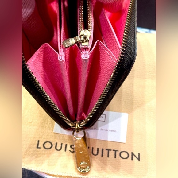 💎 LOUIS VUITTON illustre Monogram Zippy Wallet w/COA Full Inclusion - Picture 6 of 13